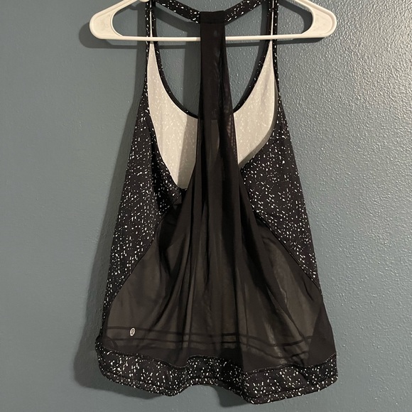 Lululemon tank top - Picture 2 of 4